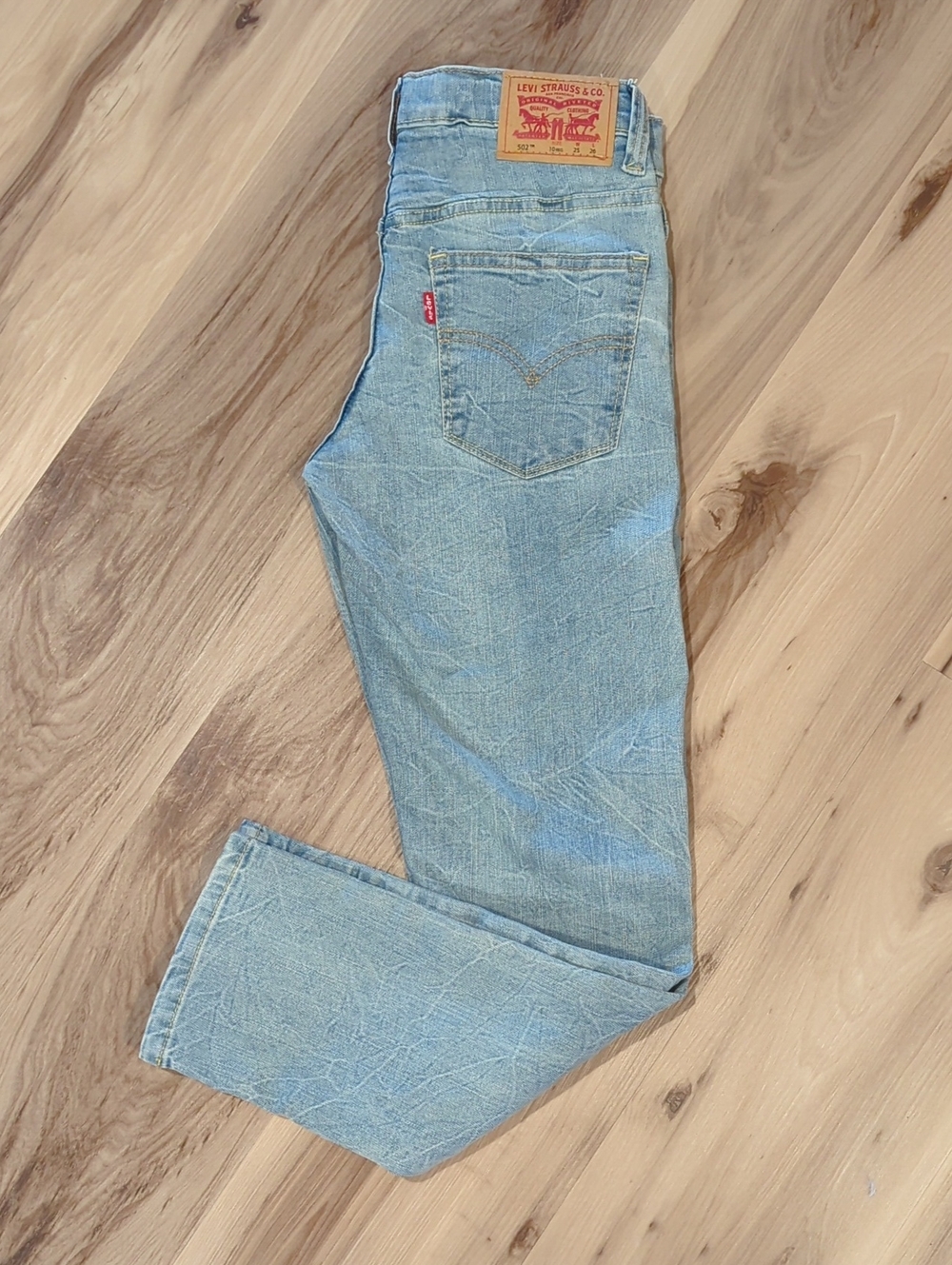 Levi's Light Blue Denim Jeans with Red Tab